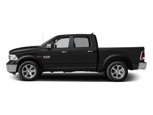 Brilliant Black Crystal Pearlcoat 2017 RAM 1500 Laramie