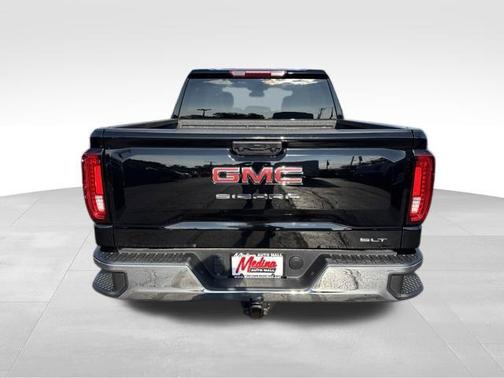 Onyx Black 2024 GMC Sierra 1500 SLT