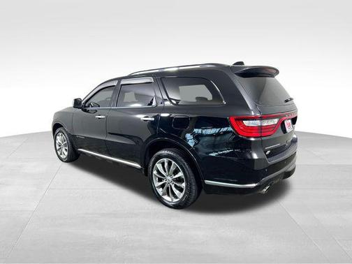 DB Black Crystal Clearcoat 2023 Dodge Durango Citadel