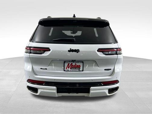 2023 Jeep Grand Cherokee L Summit