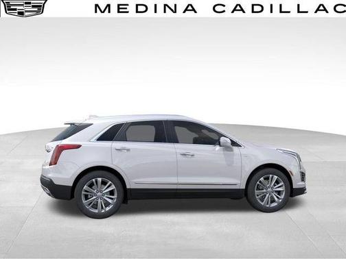Crystal White Tri-Coat 2026 Cadillac XT5 Premium Luxury