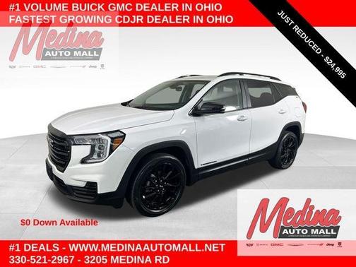 Summit White 2023 GMC Terrain SLE