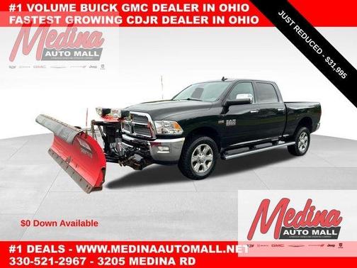 Brilliant Black Crystal Pearlcoat 2018 RAM 2500 Big Horn