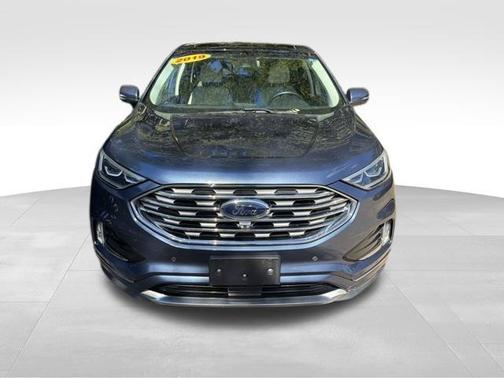 Blue Metallic 2019 Ford Edge Titanium