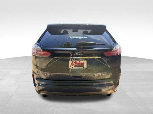 Blue Metallic 2019 Ford Edge Titanium