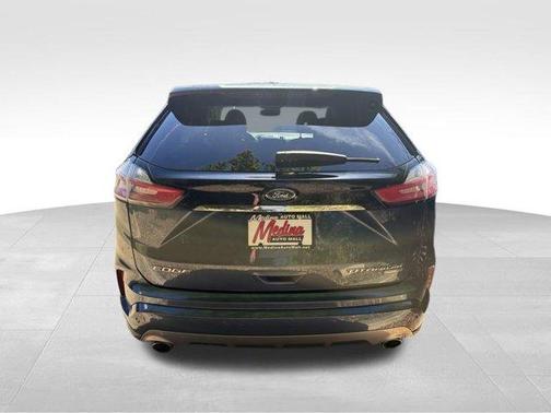 Blue Metallic 2019 Ford Edge Titanium