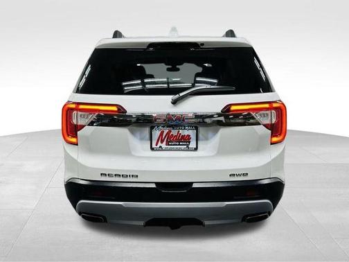 2020 GMC Acadia SLT