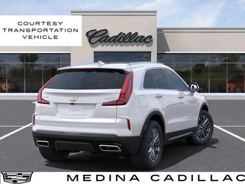 2025 Cadillac XT4 Premium Luxury