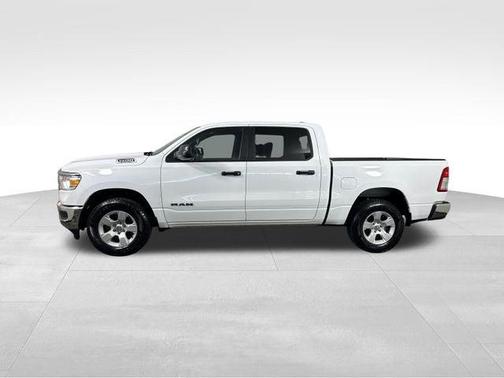 Bright White Clearcoat 2023 RAM 1500 Big Horn