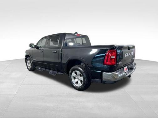 Diamond Black 2025 RAM 1500 Big Horn/Lone Star