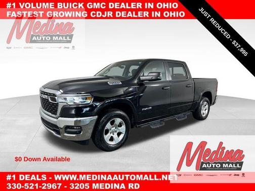 Diamond Black 2025 RAM 1500 Big Horn/Lone Star