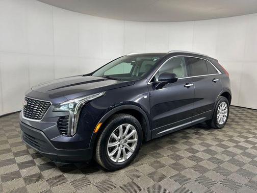 2023 Cadillac XT4 Luxury