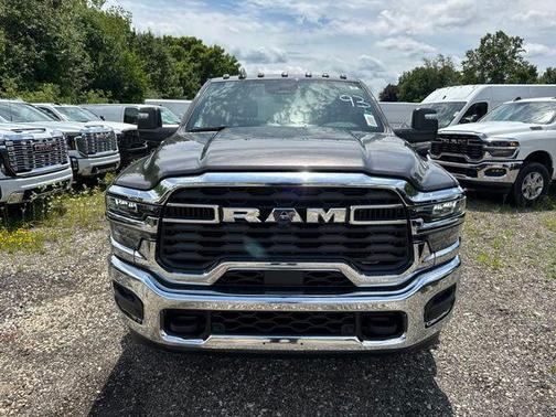 Granite Crystal Clearcoat Metallic 2026 RAM 3500 Big Horn