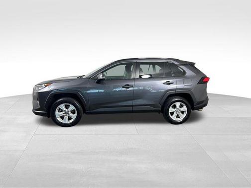 Magnetic Gray Metallic / Ice Edge Roof 2021 Toyota RAV4 XLE