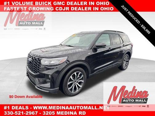 Agate Black Metallic 2025 Ford Explorer ST-Line