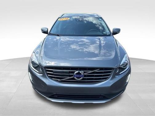 Osmium Grey Metallic 2016 Volvo XC60 T6 Platinum