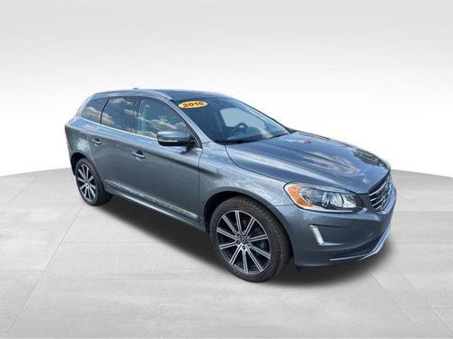 Osmium Grey Metallic 2016 Volvo XC60 T6 Platinum