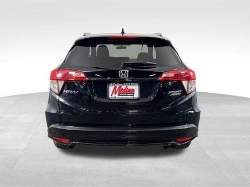 Crystal Black Pearl 2022 Honda HR-V Sport