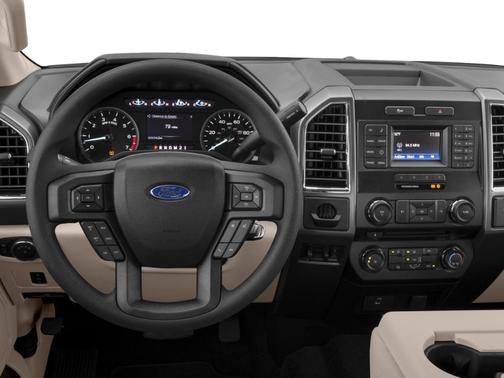 Oxford White 2017 Ford F-250 XLT