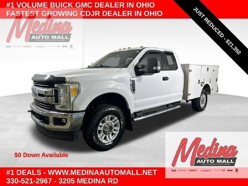 Oxford White 2017 Ford F-250 XLT