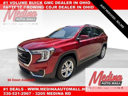 Cayenne Red Tintcoat 2022 GMC Terrain SLE