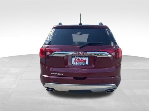 2018 GMC Acadia Denali