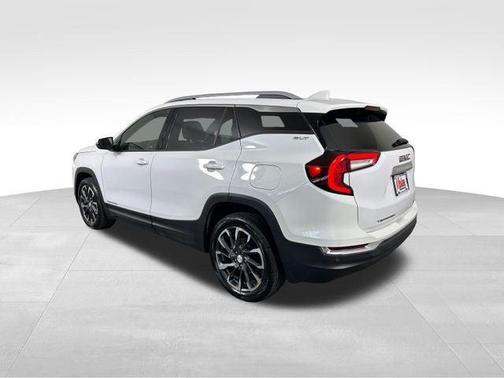 Summit White 2023 GMC Terrain SLT