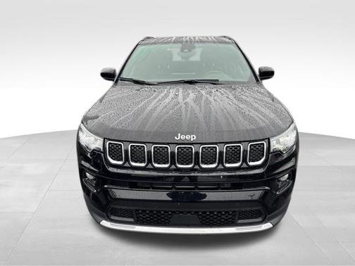 Diamond Black 2024 Jeep Compass Limited