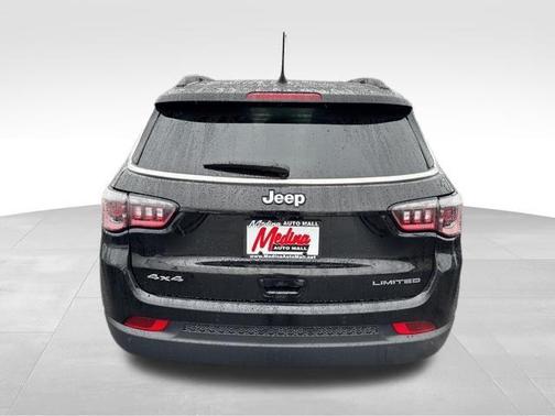 Diamond Black 2024 Jeep Compass Limited