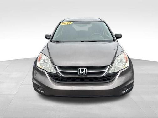 Urban Titanium Metallic 2011 Honda CR-V SE