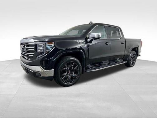 Onyx Black 2023 GMC Sierra 1500 SLT