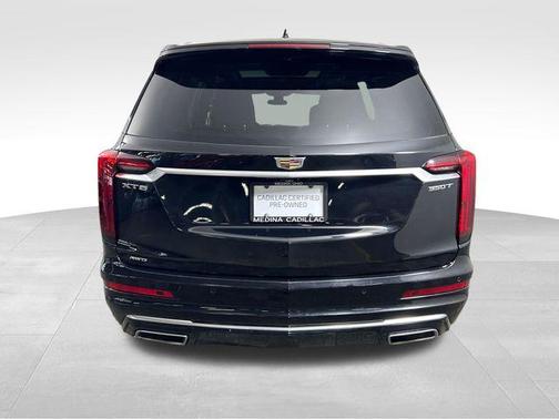 Stellar Black Metallic 2023 Cadillac XT6 Luxury AWD