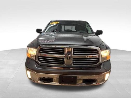 Granite Crystal Clearcoat Metallic 2017 RAM 1500 Big Horn