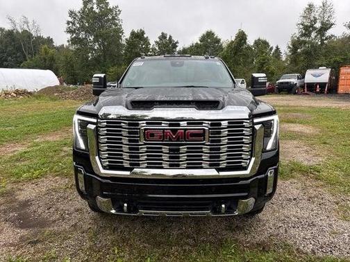 Onyx Black 2026 GMC Sierra 2500 Denali