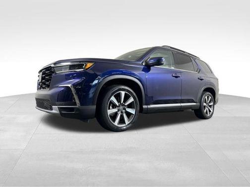 Obsidian Blue 2023 Honda Pilot Touring