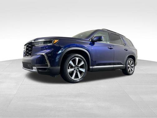 Obsidian Blue 2023 Honda Pilot Touring