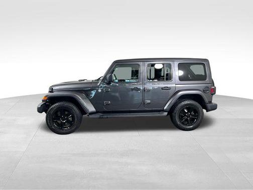 2020 Jeep Wrangler Unlimited Sahara Altitude