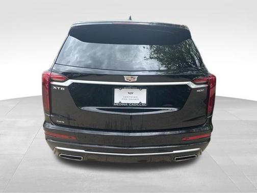 Stellar Black Metallic 2024 Cadillac XT6 Premium Luxury AWD