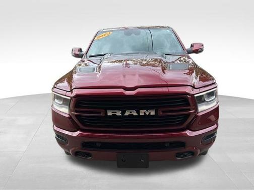 Delmonico Red Pearlcoat 2023 RAM 1500 Laramie