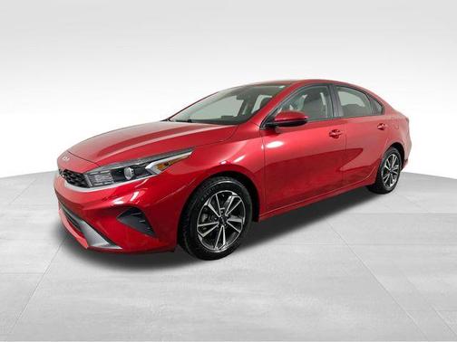 Currant Red 2023 Kia Forte LXS