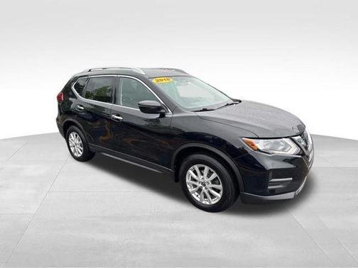 Magnetic Black 2018 Nissan Rogue SV