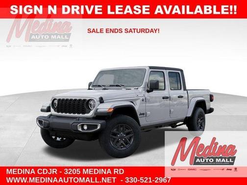 Bright White Clearcoat 2026 Jeep Gladiator Sport