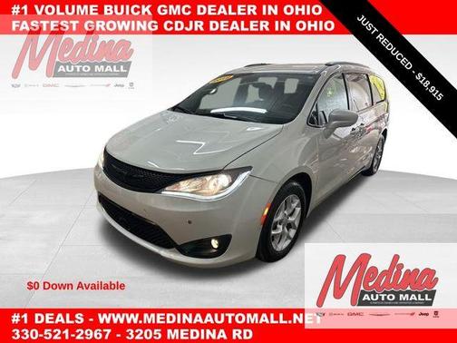 2019 Chrysler Pacifica Touring-L