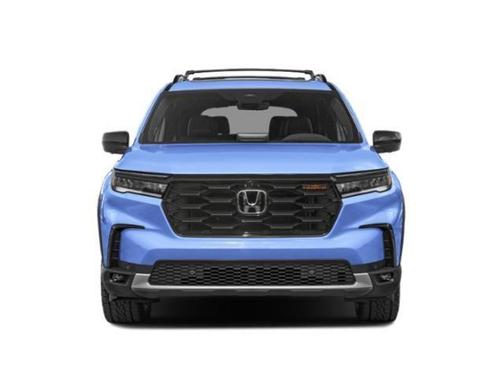 Lunar Silver Metallic 2025 Honda Pilot TrailSport