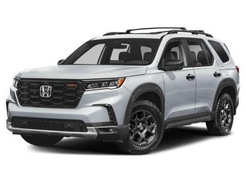 Lunar Silver Metallic 2025 Honda Pilot TrailSport