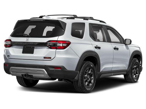 Lunar Silver Metallic 2025 Honda Pilot TrailSport