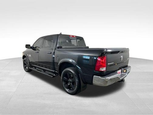 2015 RAM 1500 SLT
