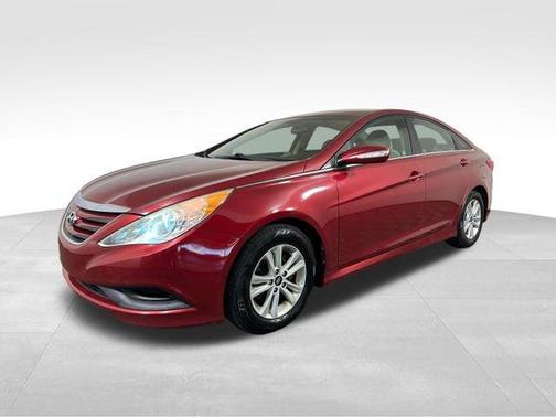 Venetian Red Metallic 2014 Hyundai SONATA GLS