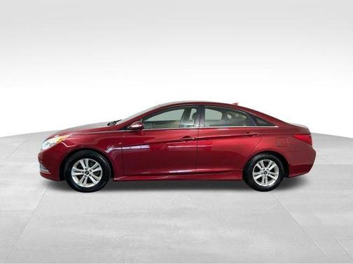 Venetian Red Metallic 2014 Hyundai SONATA GLS
