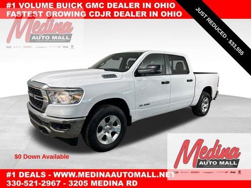 Bright White Clearcoat 2023 RAM 1500 Big Horn